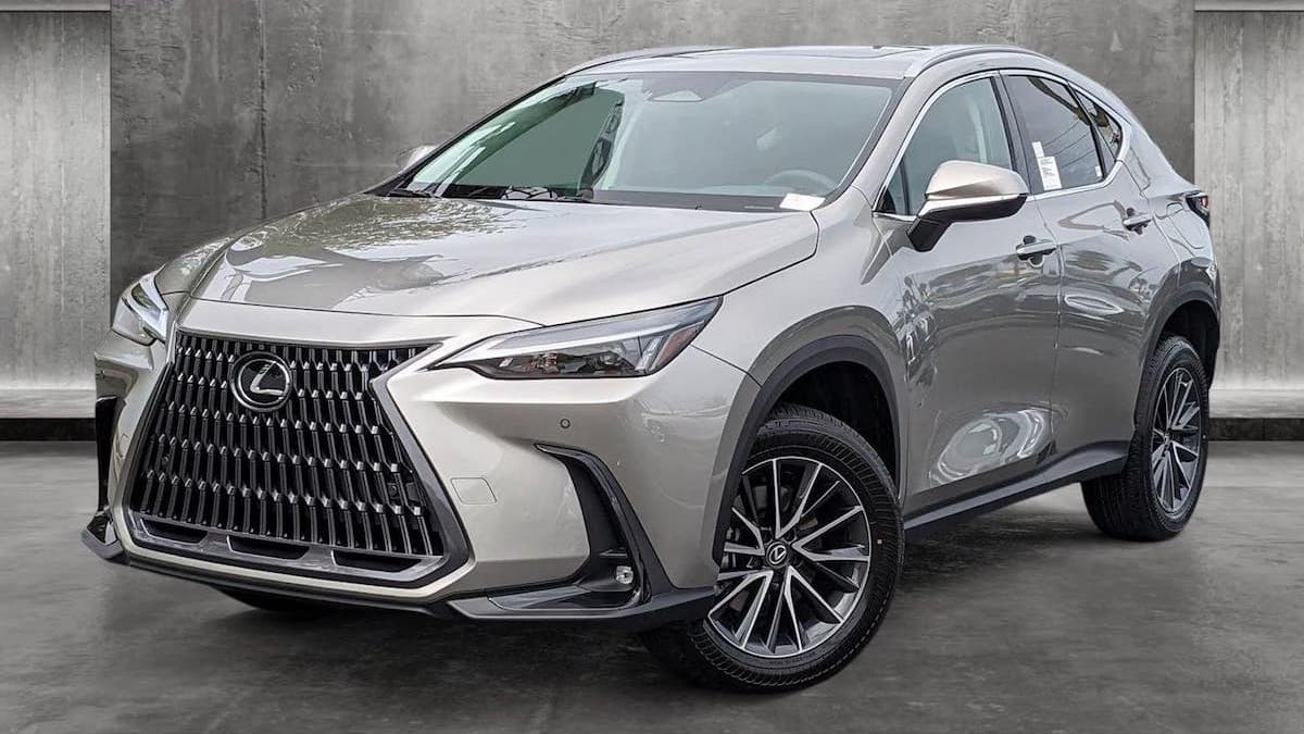 Lexus NX